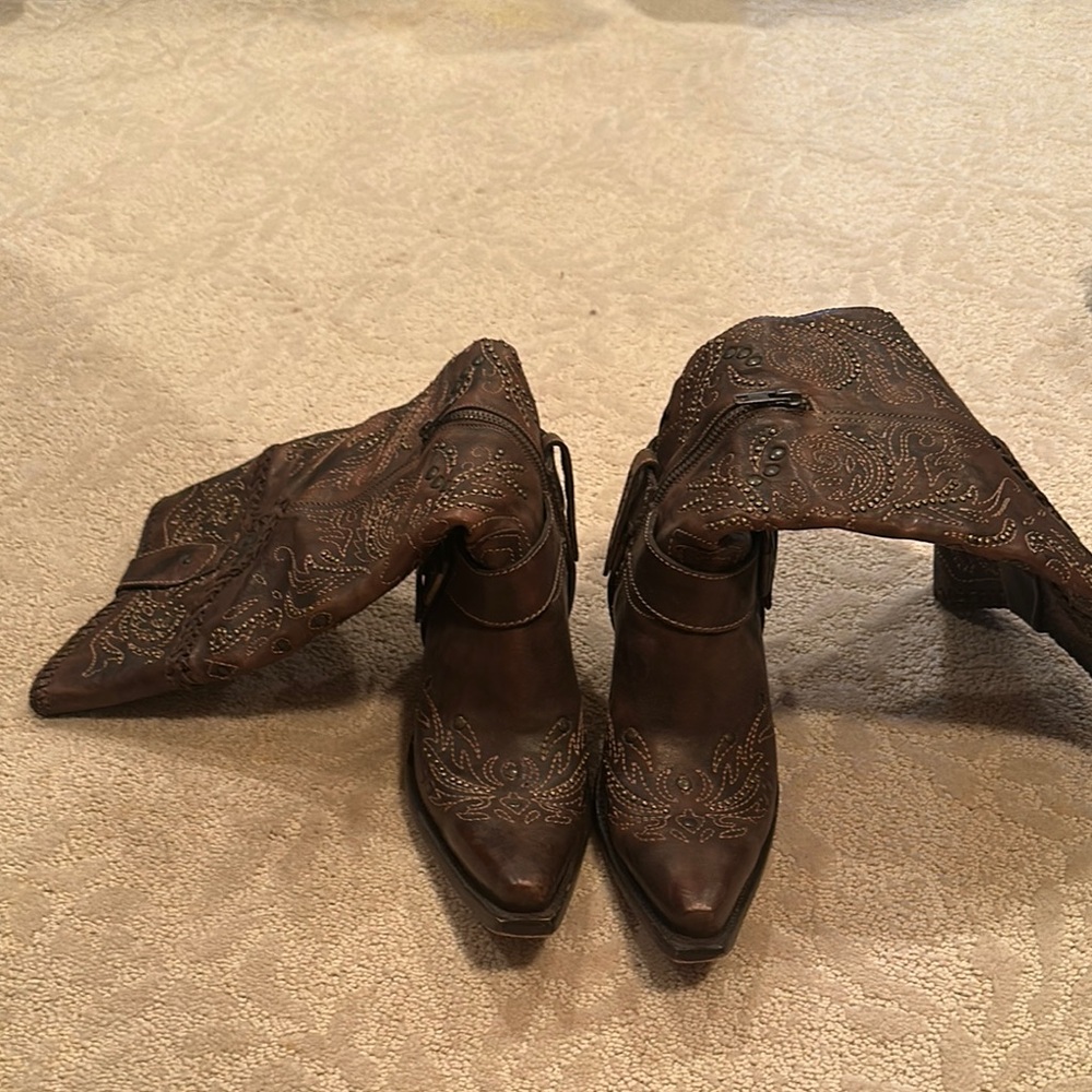 Corral Brown Heeled Boots with Suede Finish